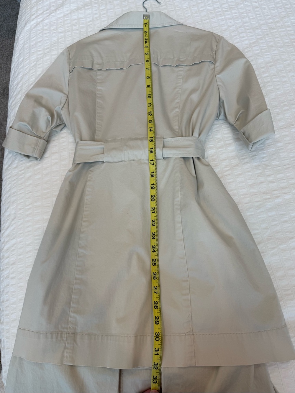 CAbi Cream Short Sleeve Belted Trench Jacket Size 4 (also have matching pants) - Picture 7 of 7